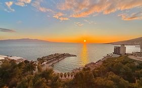 Helia Seaside Hotel