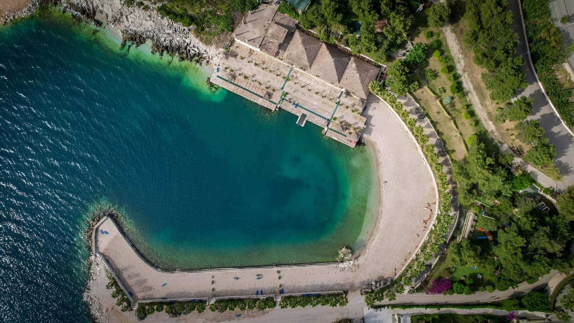 Helia Seaside Hotel Saranda Dış mekan fotoğraf
