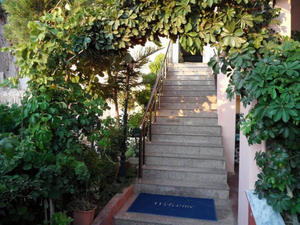 Helia Seaside Hotel Saranda Dış mekan fotoğraf